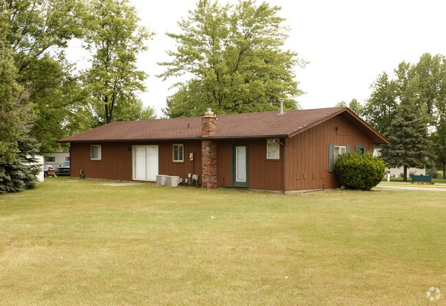 Building Photo - Cedar River Estates