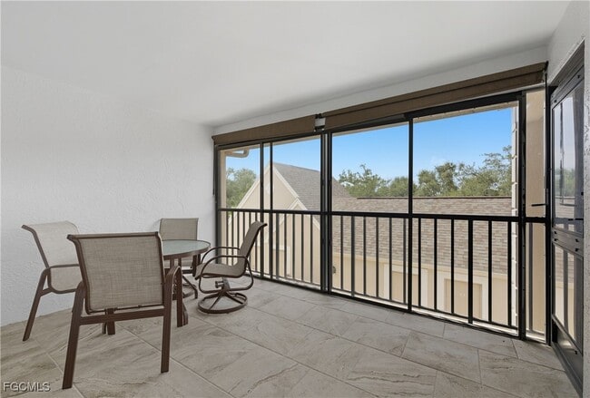 Building Photo - 12250 Kelly Greens Blvd