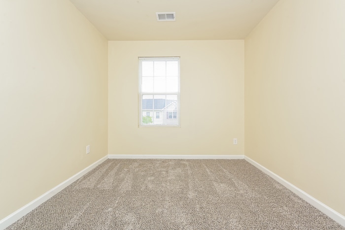 Building Photo - 1305 Forsythia Wy