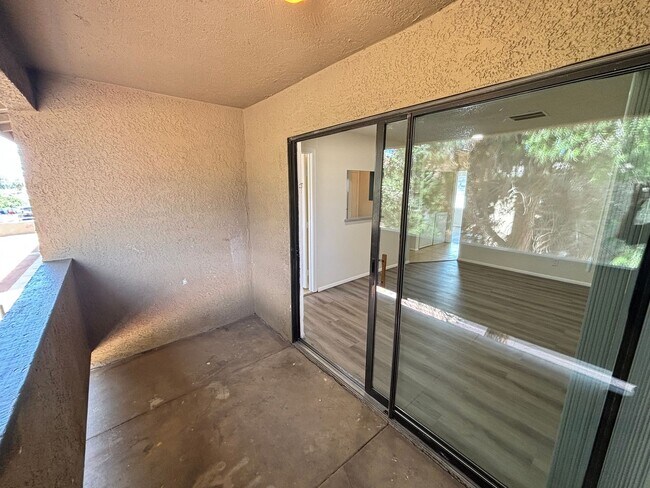 Building Photo - 2883 Wheelwright Dr