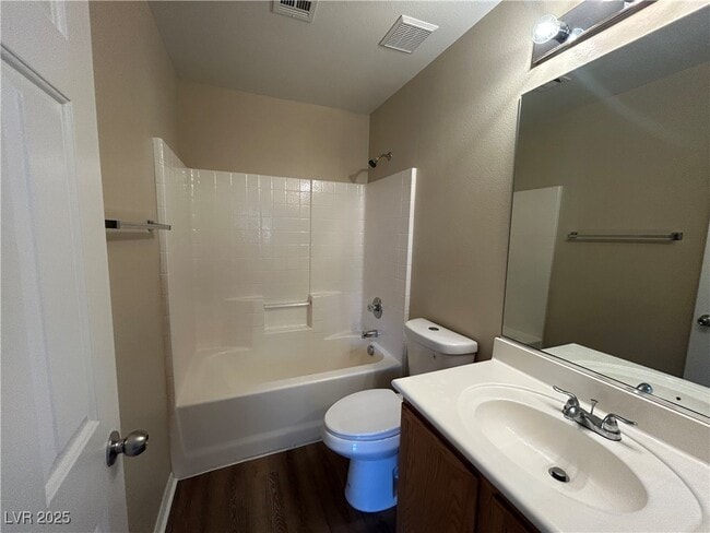 Building Photo - 933 Monte De Oro Ave