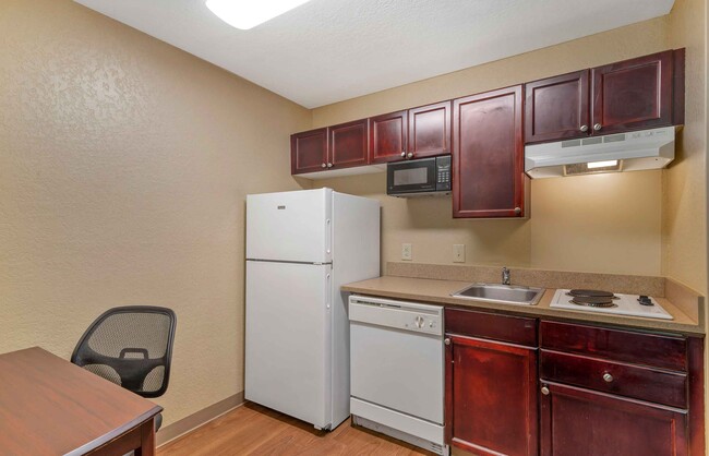 Building Photo - Furnished Studio-Houston - Med. Ctr. - Bra...