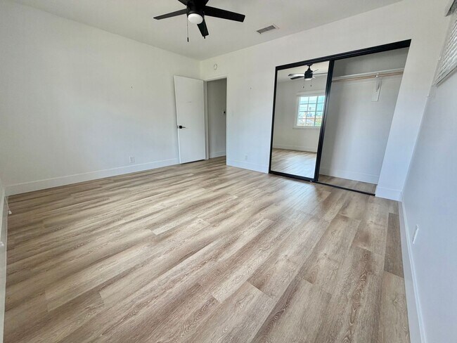 Building Photo - Recently Renovated 2BD Home in El Segundo with Large Backyard & 2-Car Garage