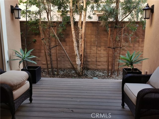 Building Photo - 16 Branding Iron