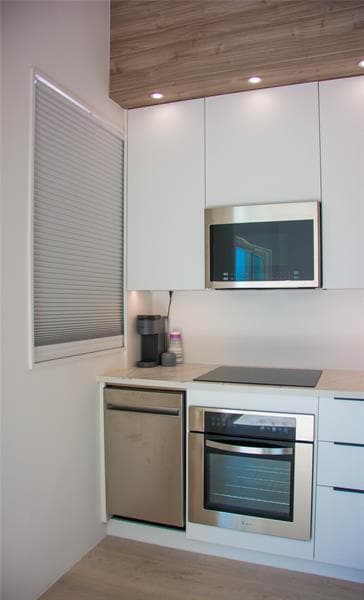 Building Photo - 4250 Galt Ocean Dr