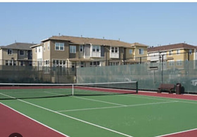 Building Photo - 596 Shoal Cir
