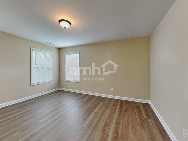 Building Photo - 9413 Philbeck Ln