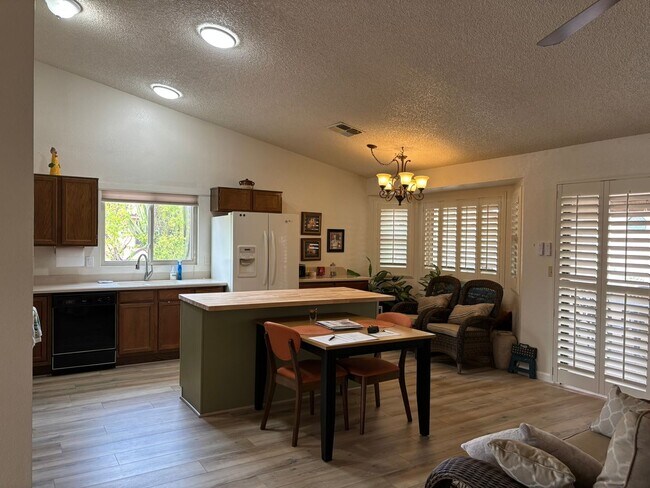 Building Photo - Lovely updated 3 bed 2 bath home in Leisure World a 45+ Active Adul Resort Community. Available J...