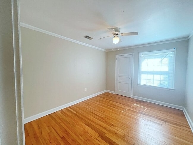 Building Photo - 925/927 Rittiner Drive