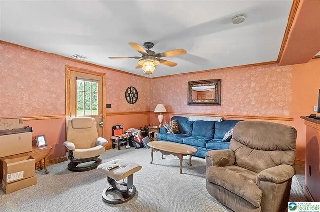 Building Photo - 2084 Johnston Dr