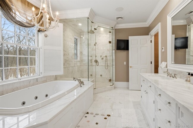 Building Photo - 5 Rock Shelter Rd