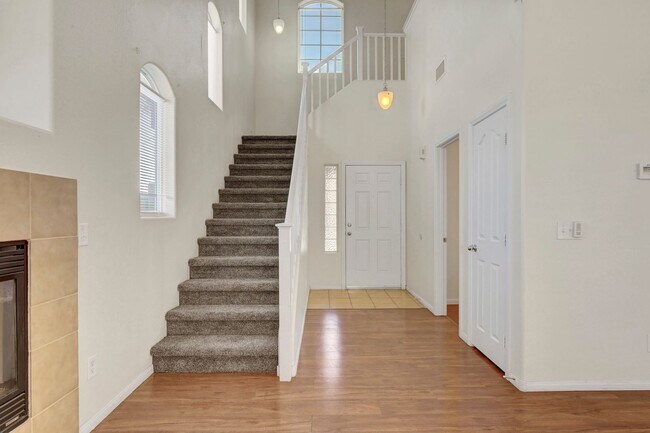 Building Photo - 8904 Nautilus Vista Ct