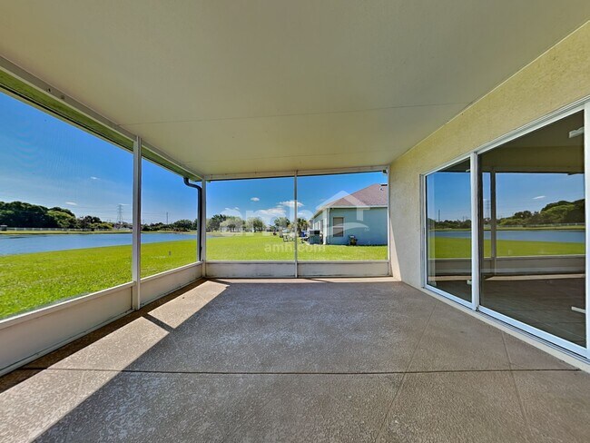 Building Photo - 12010 Fern Blossom Dr