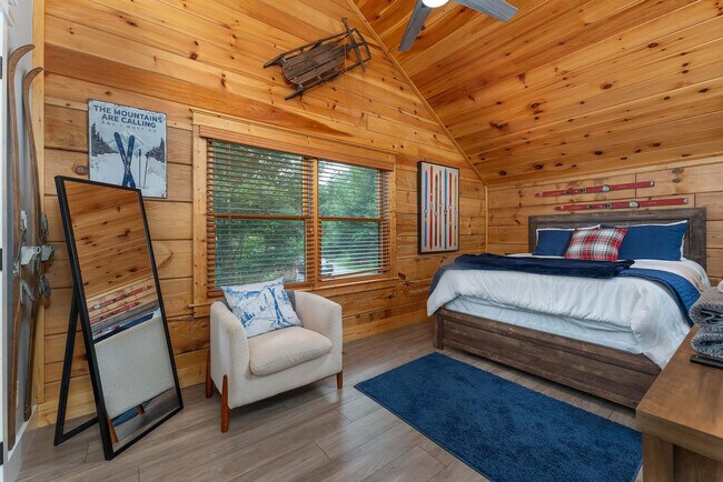 Building Photo - 49 Valley Dr