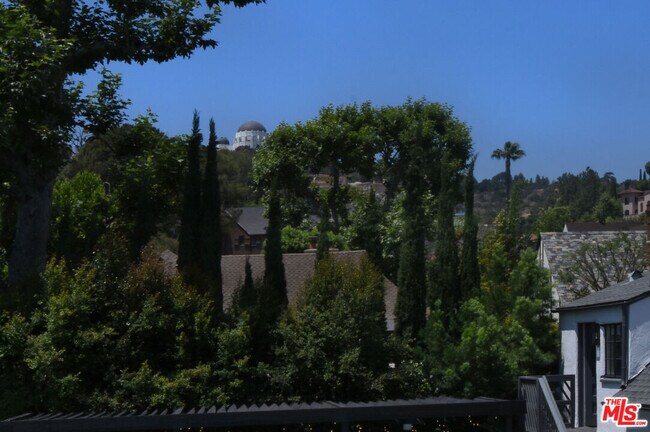 Building Photo - 5005 Los Feliz Blvd