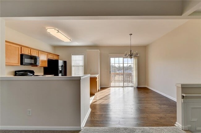 Building Photo - 4006 Edgecomb Dr