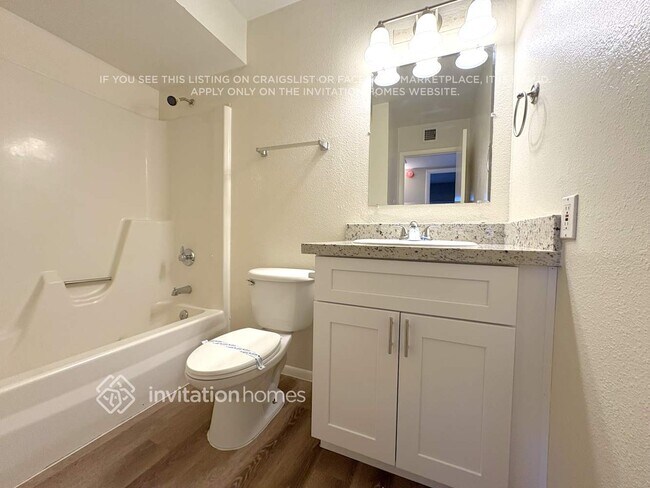 Building Photo - 4603 W Luke Ave