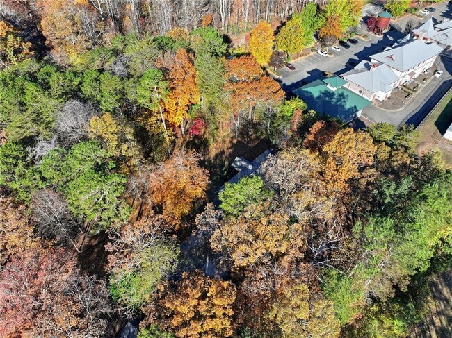 Building Photo - 3890 Steve Tate Hwy