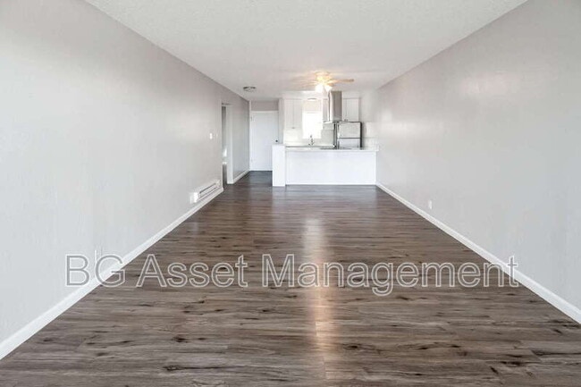 Building Photo - 944 Fletcher Ln