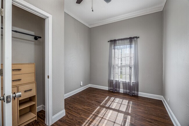 Building Photo - 3525 Bridgette Ln