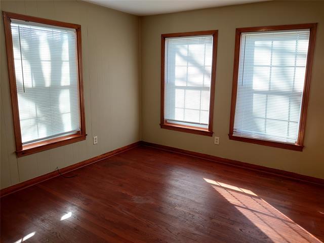 Building Photo - 1309 Ross Ave