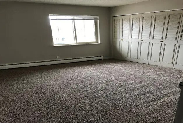 Building Photo - 11051 W 63rd Pl