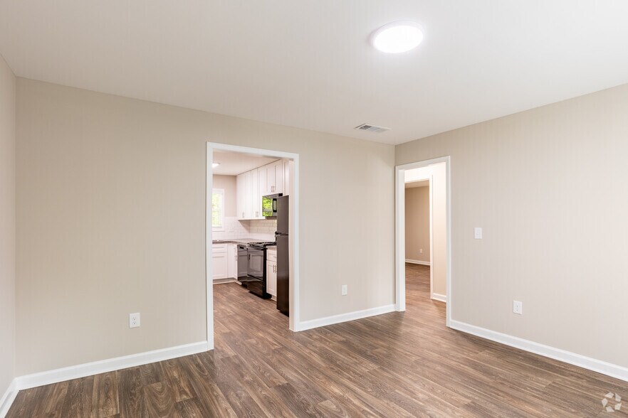 2BR, 1BA - 900SF Living Room - Langley Place