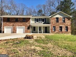 Building Photo - 5958 Sherwood Pl