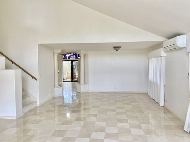 Building Photo - Mililani Mauka Executive home. 4 bedroom 2.5 bath home