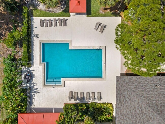 Building Photo - 4220 Grove Park Ln