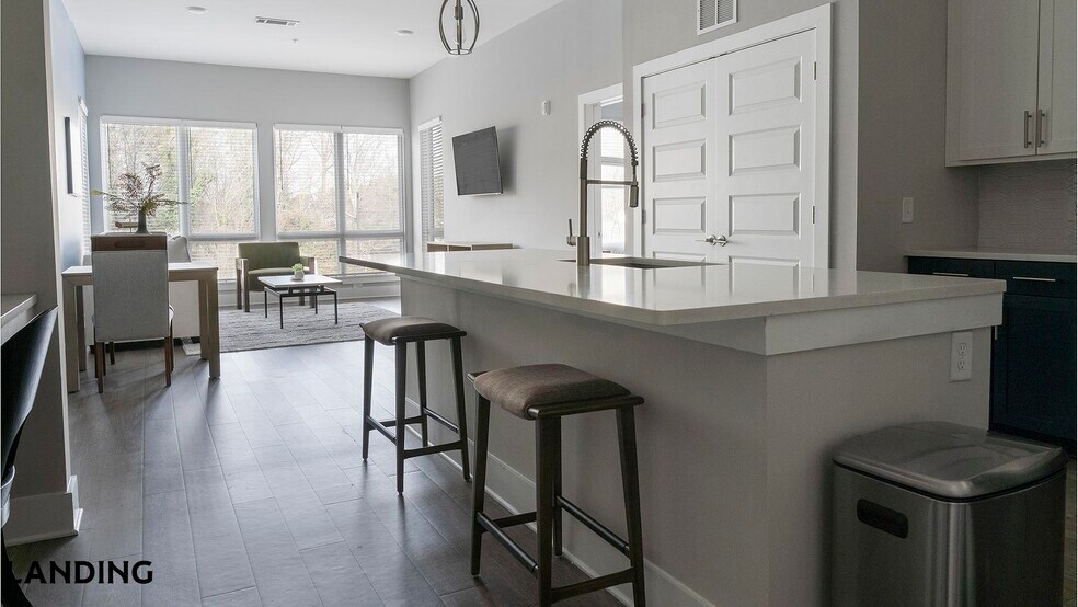 Building Photo - 2550 Blackmon Dr