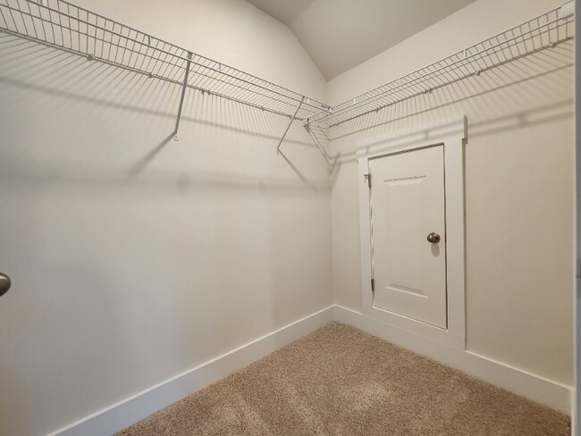 Building Photo - 499 Ml Pk Wy