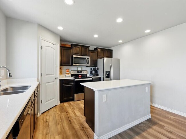 Building Photo - 10734 Witcher Dr