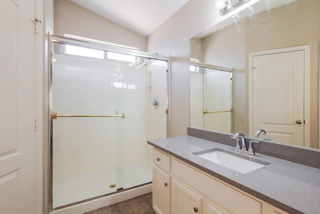 Building Photo - 1709 N 127th Ave