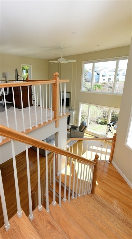 Building Photo - 4 Bittersweet Ln