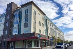 Building Photo - 40 West Residences