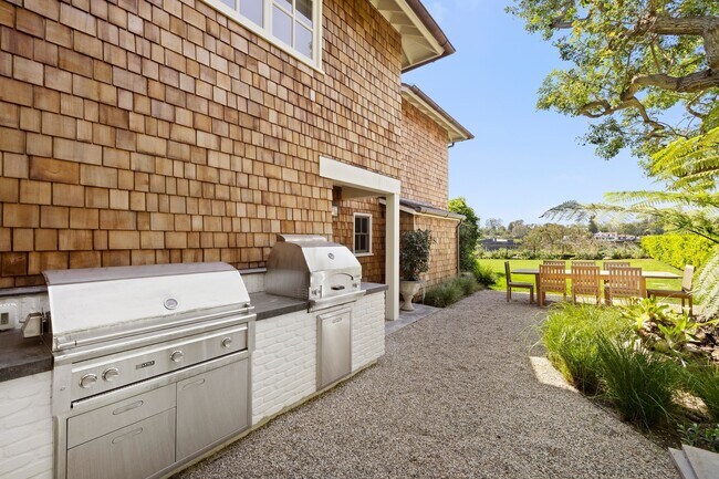 Building Photo - 521 Spoleto Dr