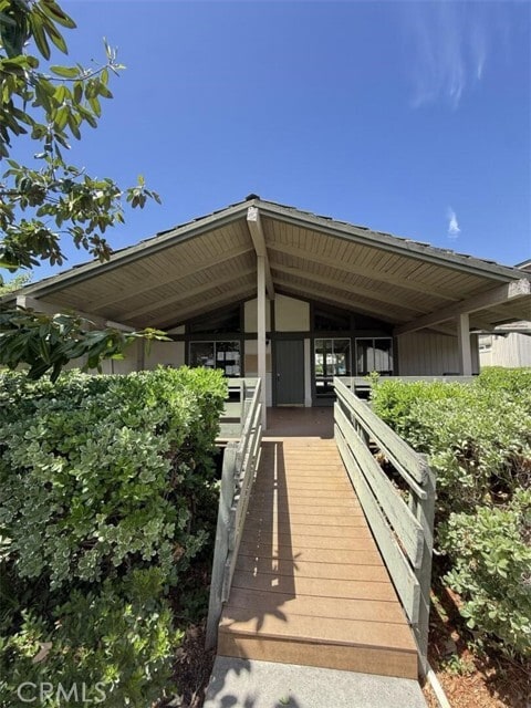 Building Photo - 23732 Hillhurst Dr