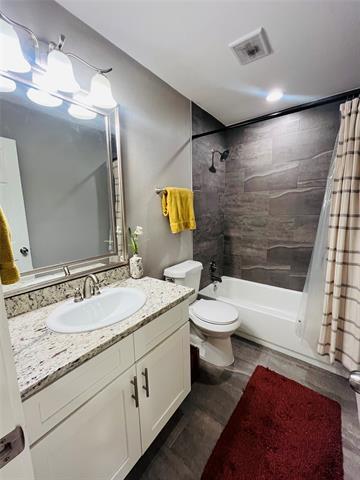 Building Photo - 2840 Oakdale St