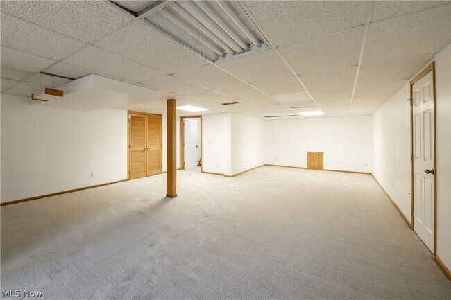 Building Photo - 5751 SOM Center Road