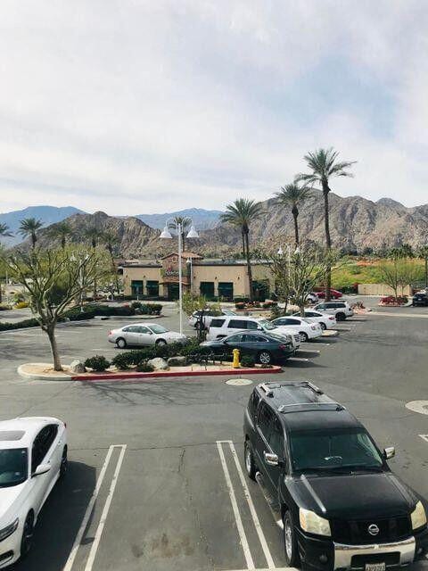 Building Photo - 45245 Seeley Dr