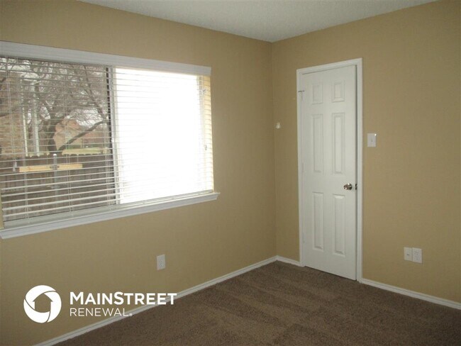 Building Photo - 709 Grand Cayman Way
