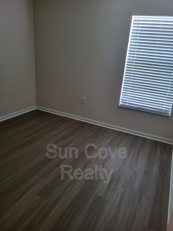 Building Photo - 7607 Mariners Harbour Dr