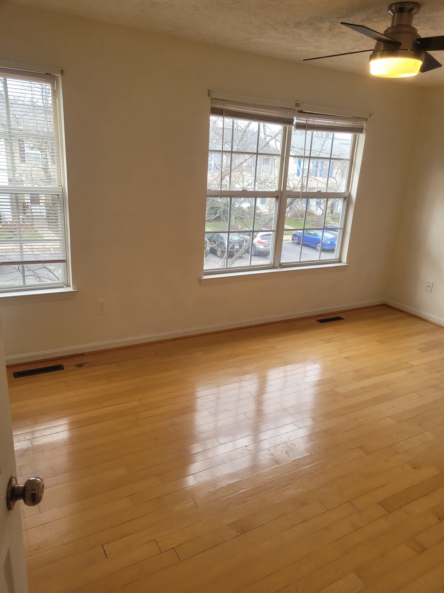 Master bedroom - 1252 Castine Ct