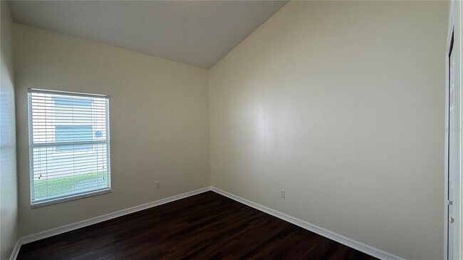 Building Photo - 16644 Rolling Green Dr