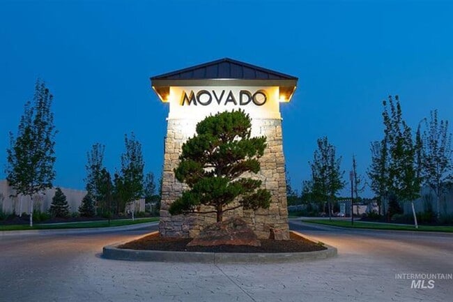 Building Photo - Immaculate Home in The Greens at Movado