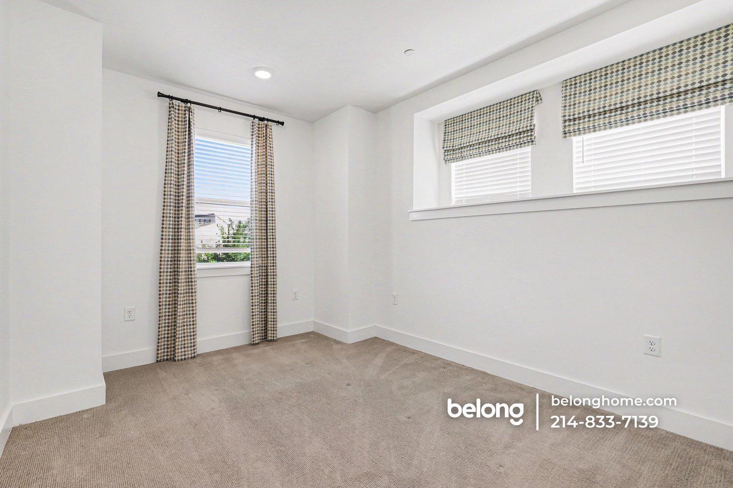 Building Photo - 860 Bandera Ct