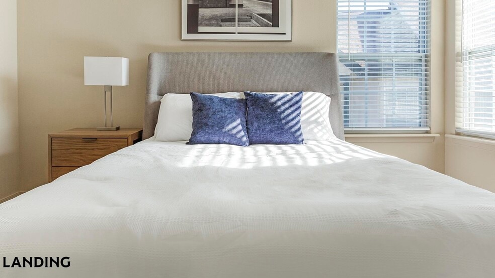 Building Photo - 2700 N 7th St