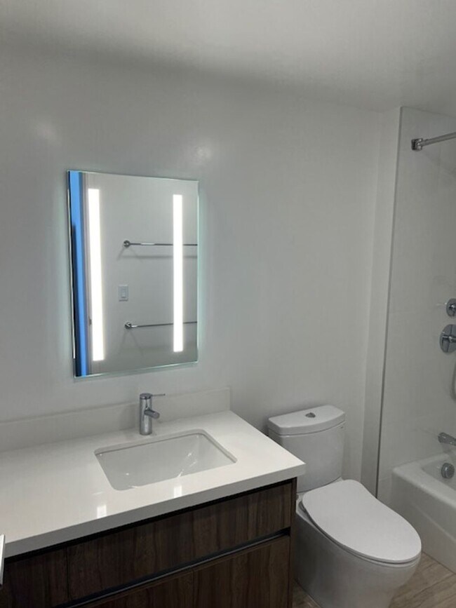 Building Photo - Studio at Park on Keeaumoku