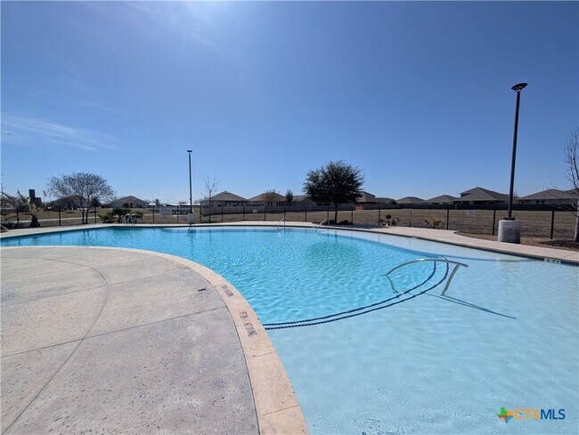 Building Photo - 414 Fairy Duster Dr